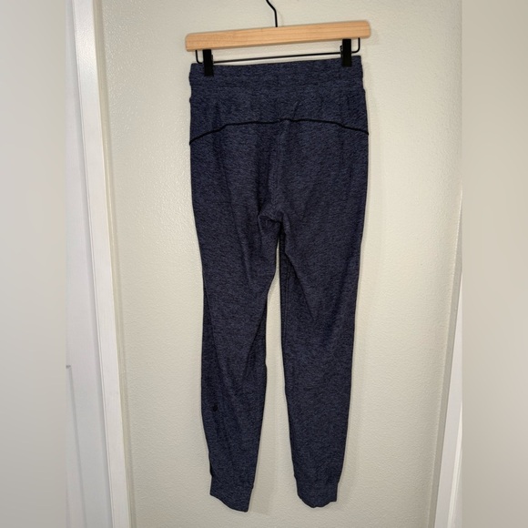 Lululemon Ready to Rulu Jogger Heathered True Navy Size 4 - Picture 6 of 13